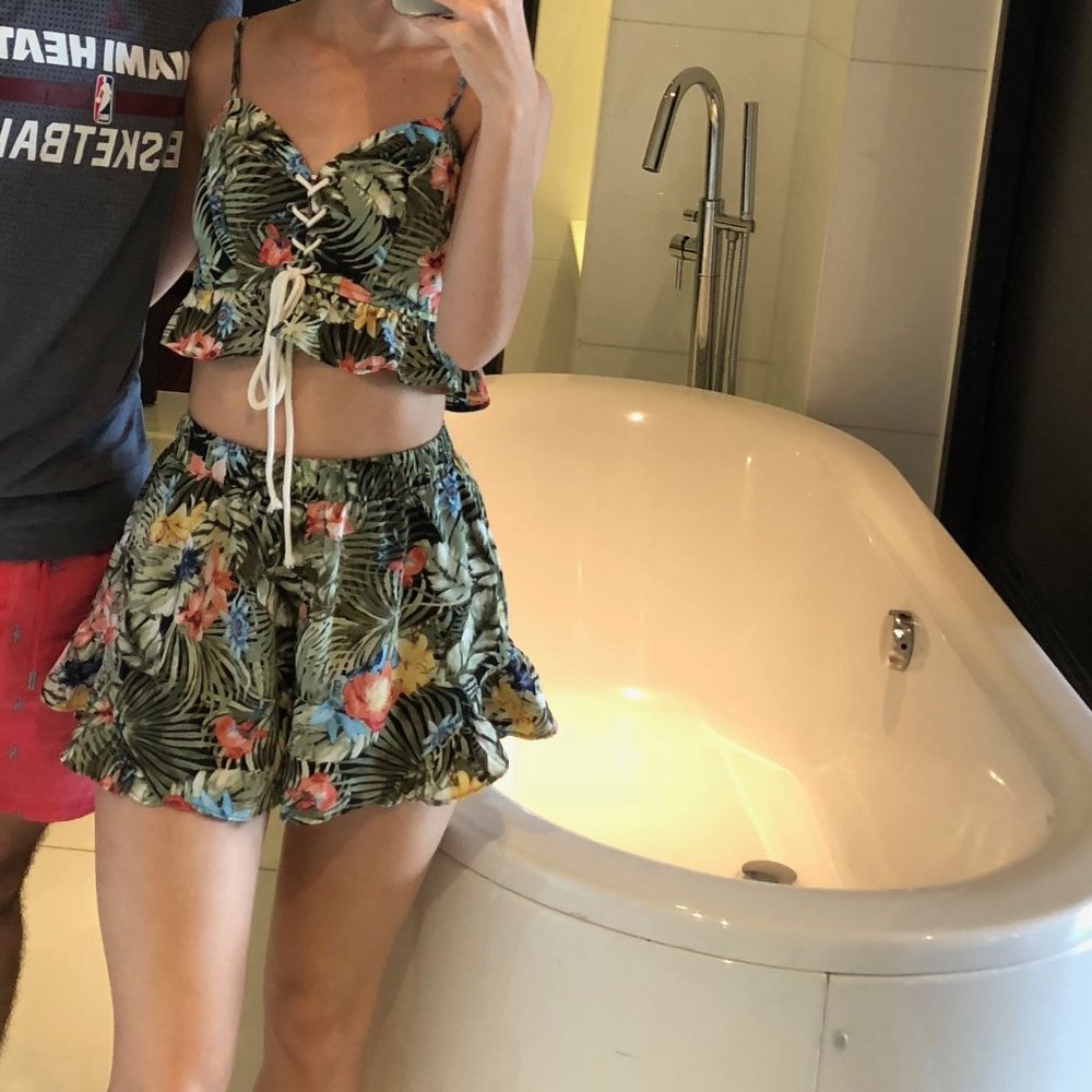 TWO PIECE FLORAL SET